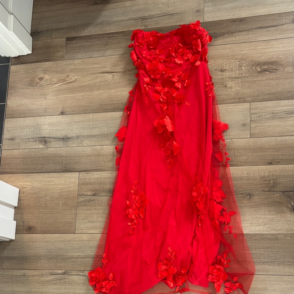 Lulu's Red Floral Maxi Dress